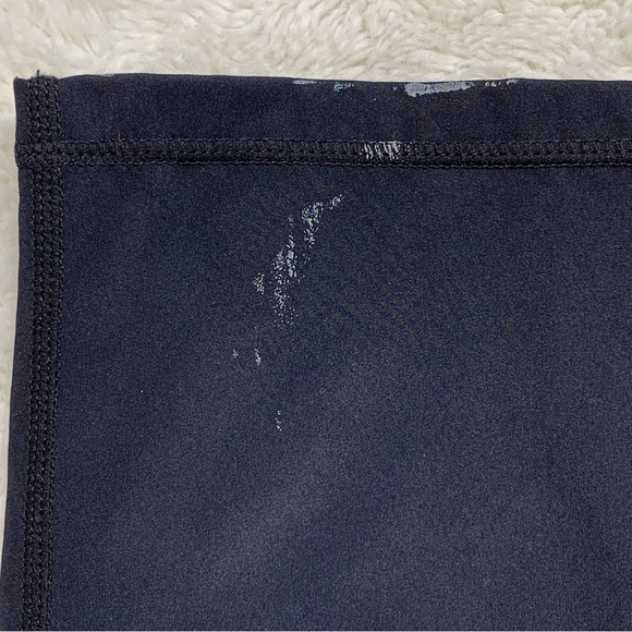 Lululemon Women's Black Flare Leg Mid Rise Leggings Size Small - Picture 7 of 9